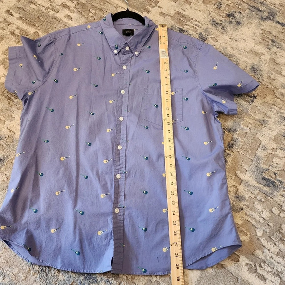 J. Crew Guitar Blue short sleeve button down shirt.  Men's size XXL. - Picture 3 of 12